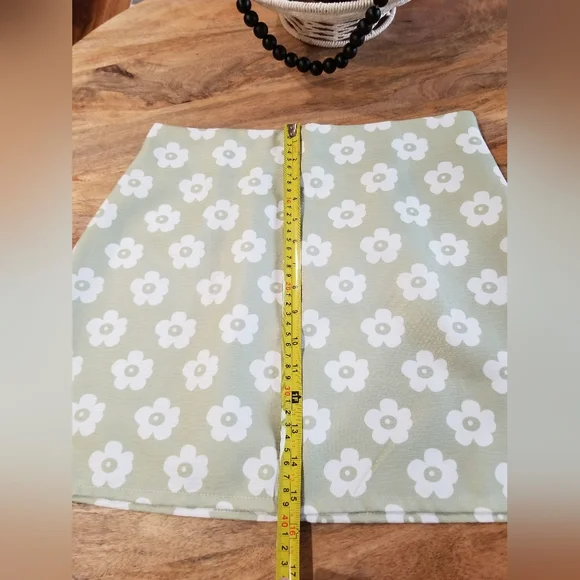 SHEIN skirt- NWOT- 6 - Picture 6 of 8